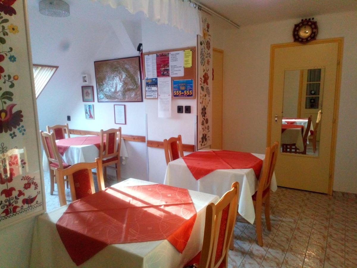 Agria Retur Vendeghaz Hotel Eger Exterior photo