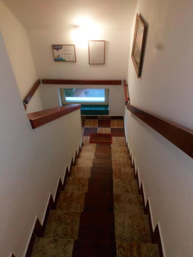 Agria Retur Vendeghaz Hotel Eger Exterior photo